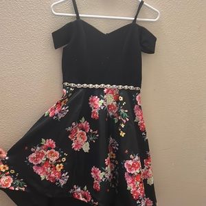 Girls hi-low dress size 14
